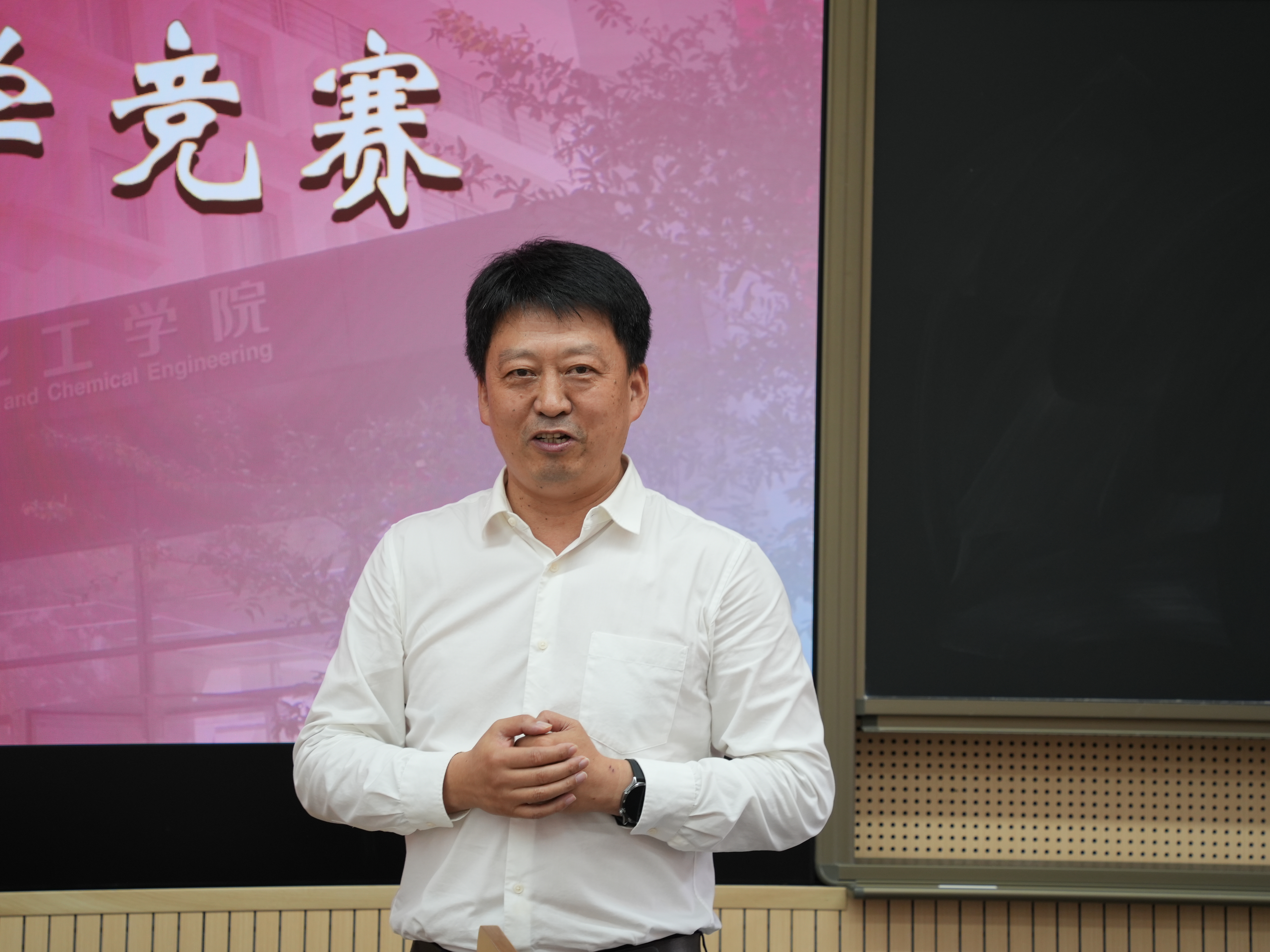 1751078589875896.png 图片12.png